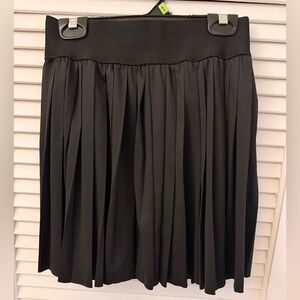 Elegant Black Pleated Skirt